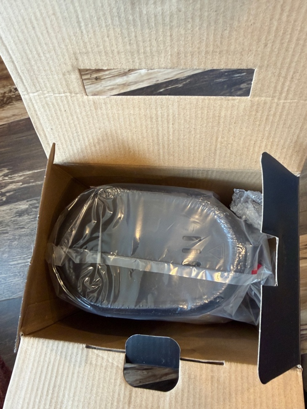 Complete Cuisine Single Serve Hot & Iced Coffee Maker. - Picture 2 of 3